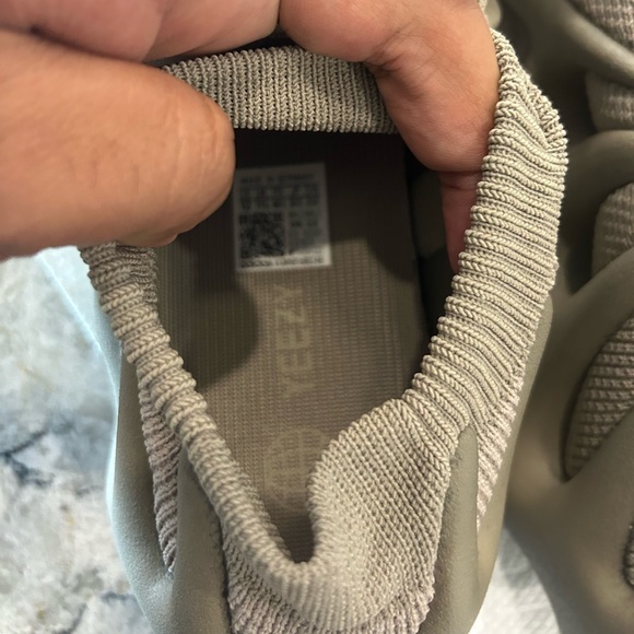 Yeezy 450 size 12 Stone Flax - Picture 2 of 7